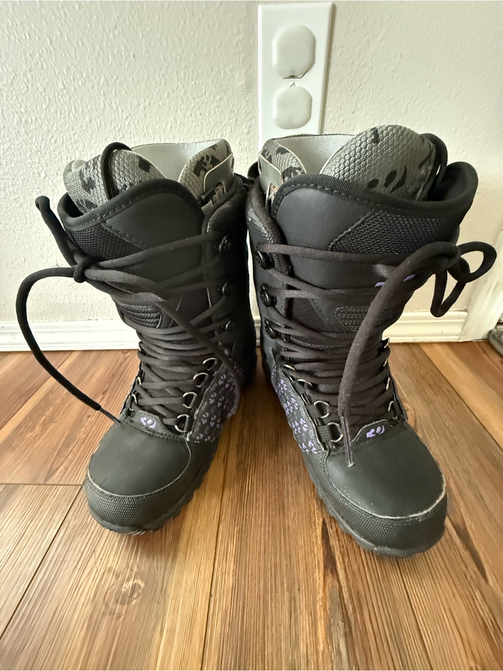 Women's Black Winter Lace-Up Boots with Purple Accent